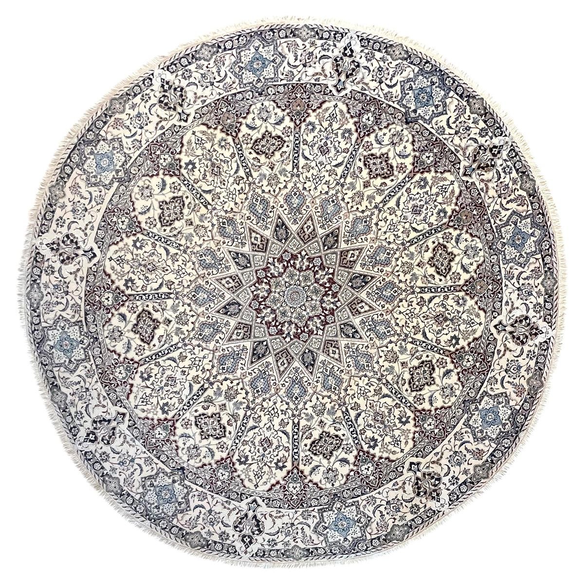 Classic Round Persian Rug
